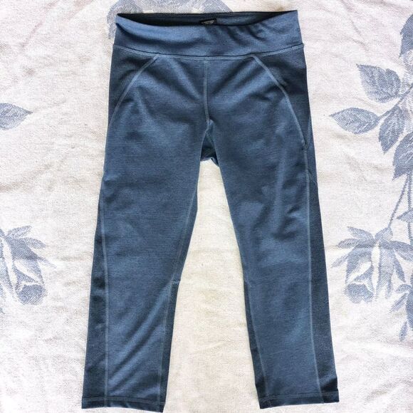 Live Love Dream Pants - NWOT Women's M Aeropostale LLD Capris Crop Yoga Leggings
